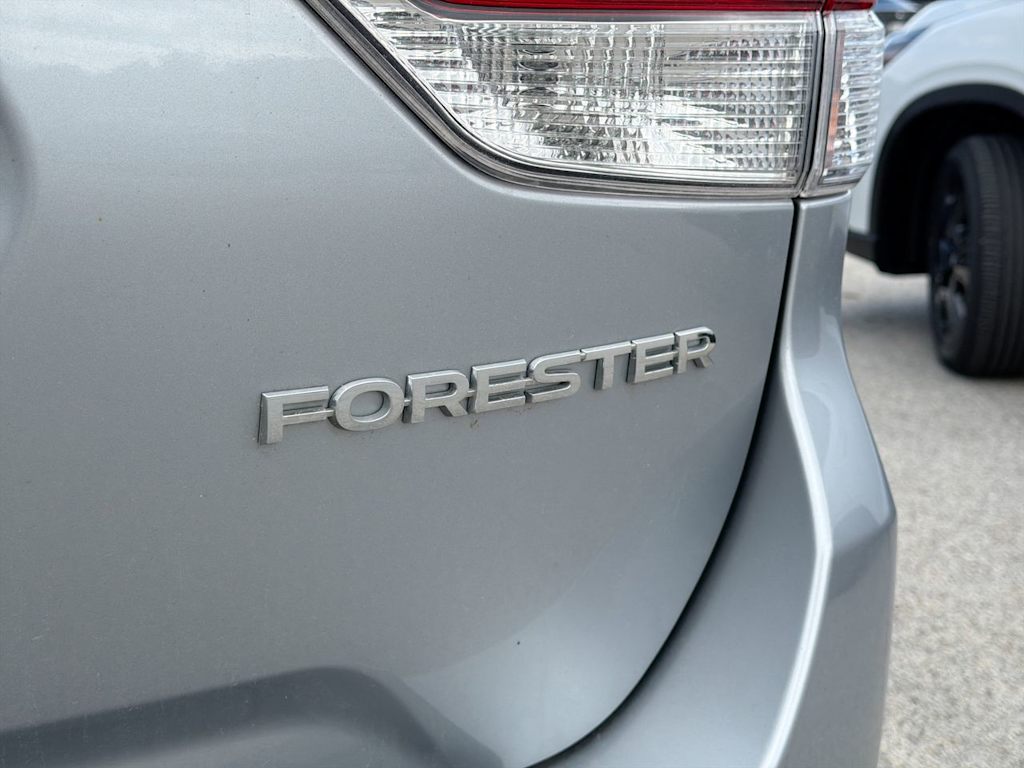Thumbnail: 2020 Subaru Forester - 23