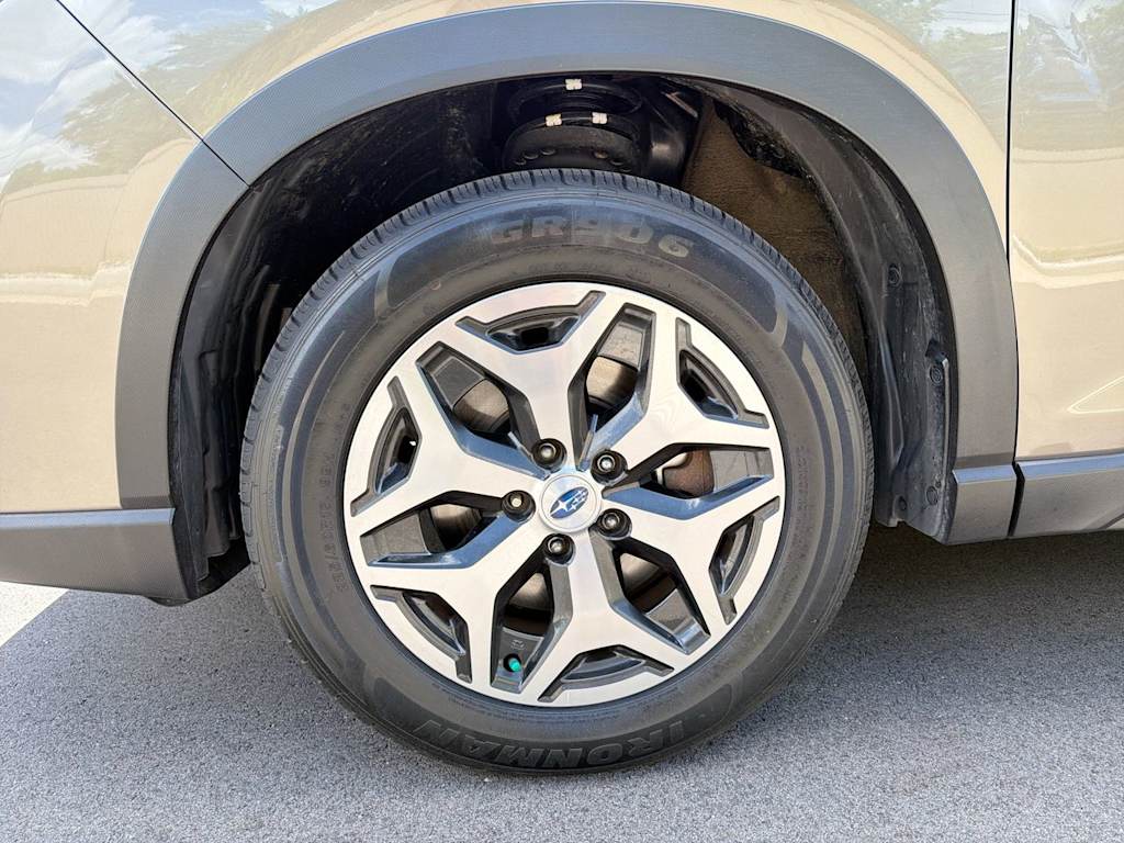 Thumbnail: 2020 Subaru Forester - 8