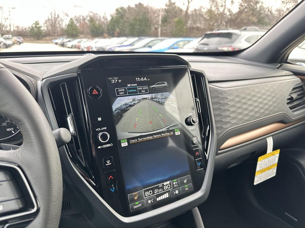 2025 Subaru Forester Sport 12