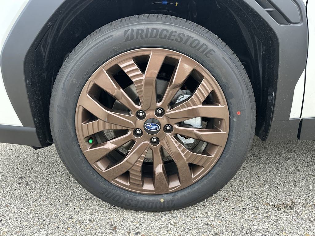 2025 Subaru Forester Sport 8
