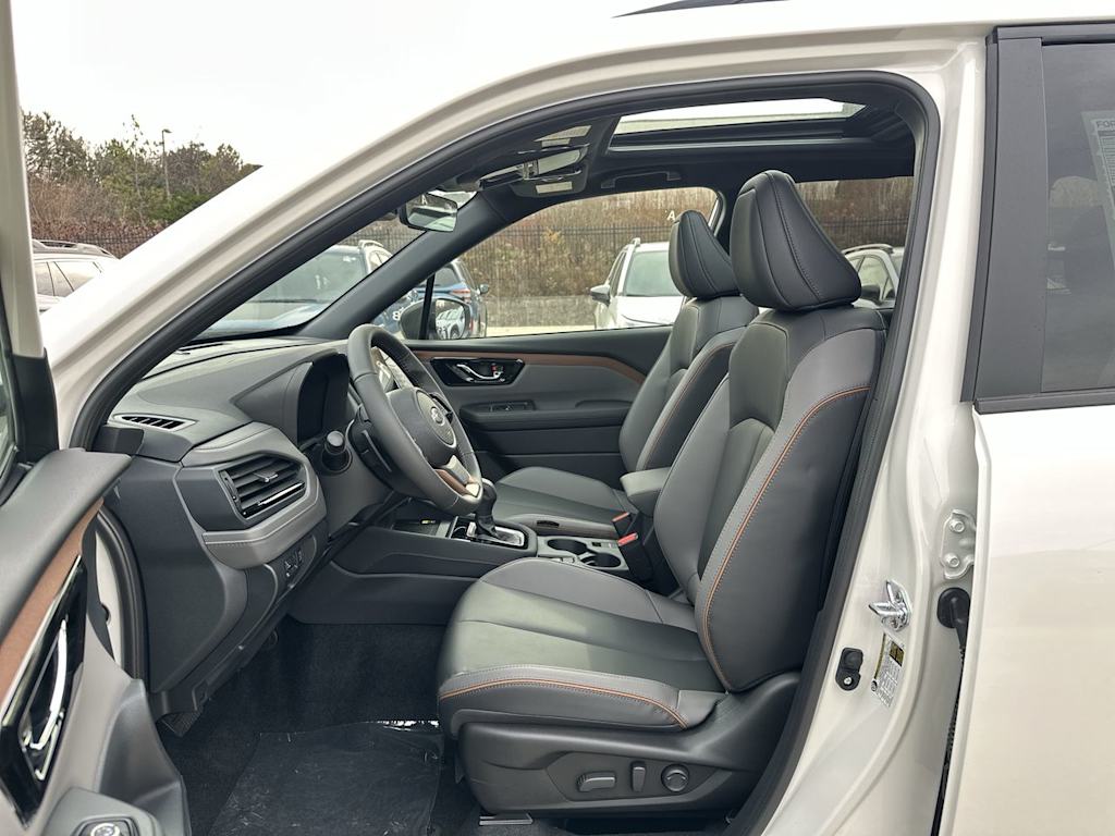2025 Subaru Forester Sport 10
