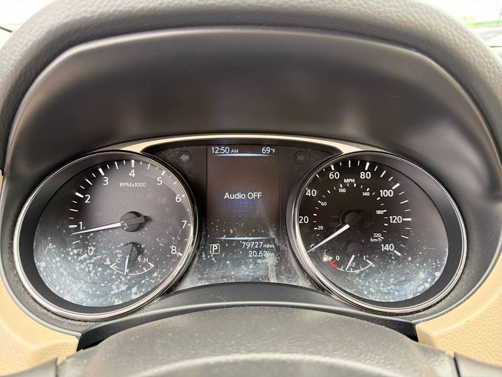 Thumbnail: 2016 Nissan Rogue - 14