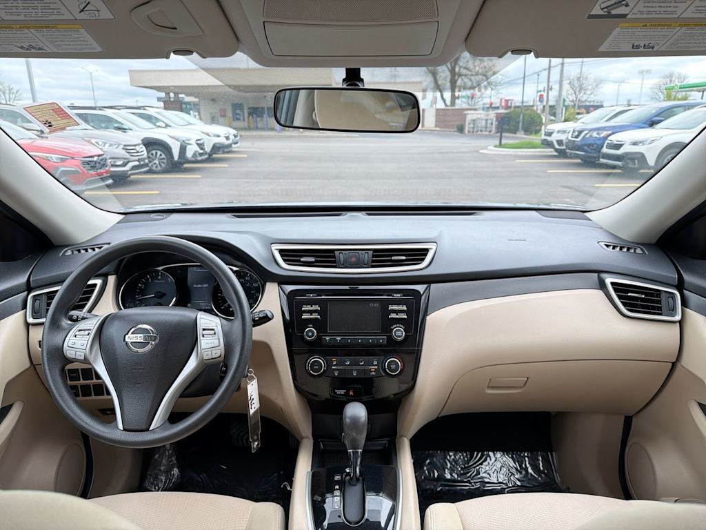 Thumbnail: 2016 Nissan Rogue - 2