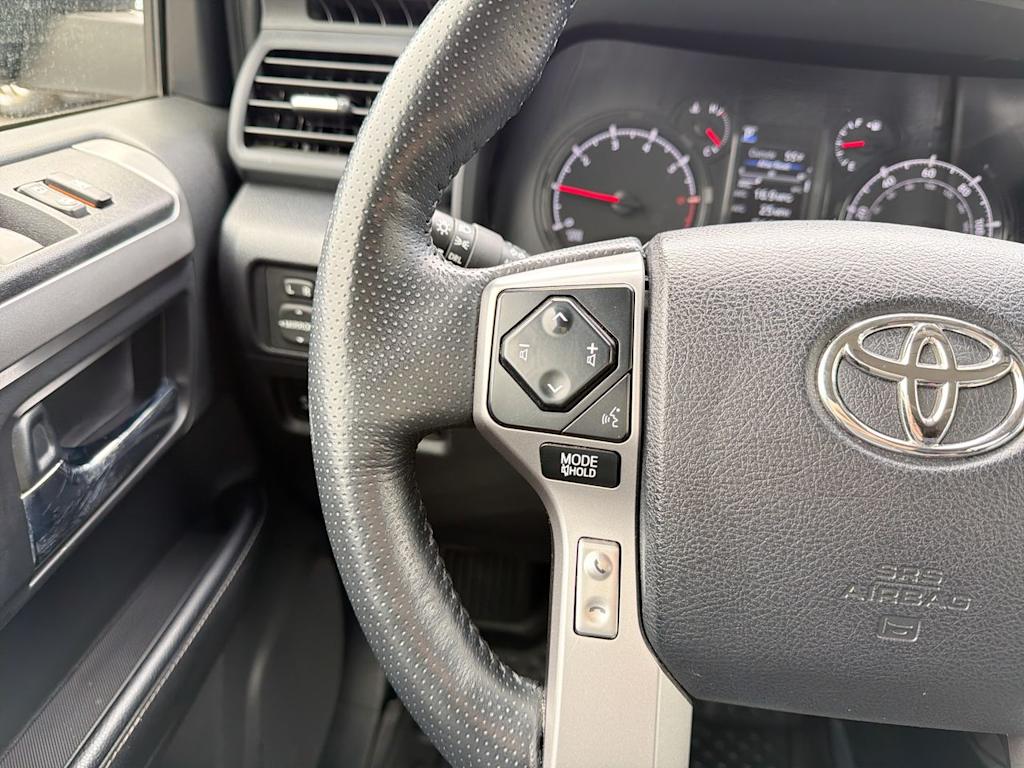 Thumbnail: 2024 Toyota 4Runner - 33