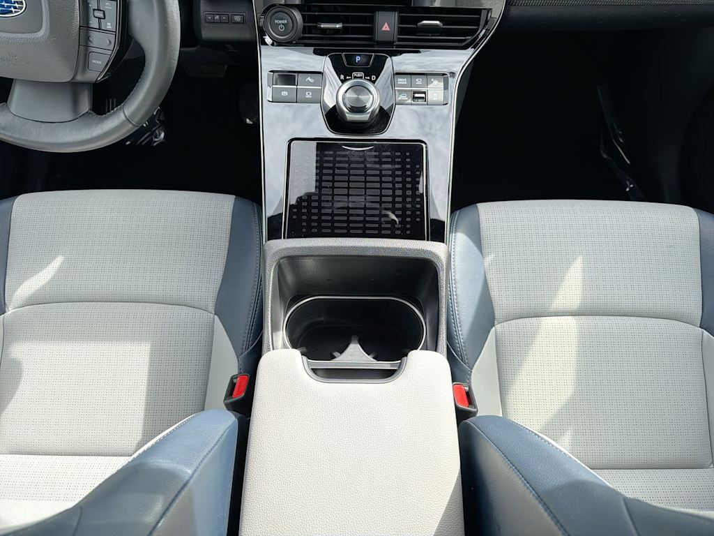 Thumbnail: 2023 Subaru Solterra - 14