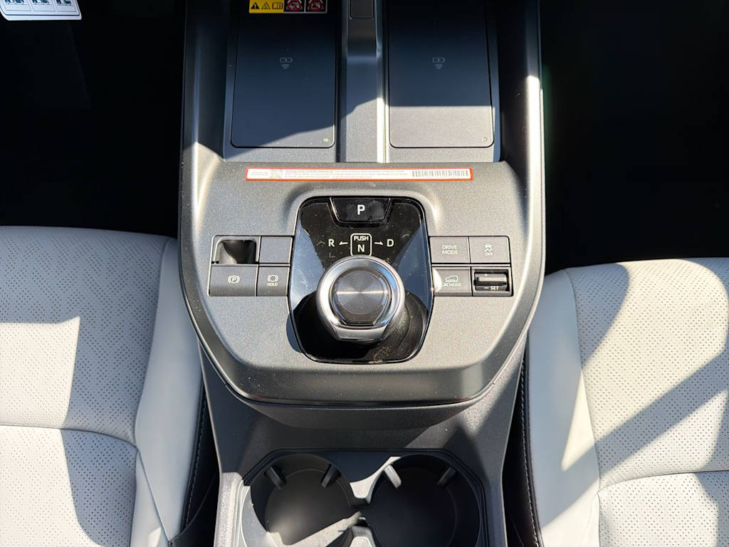 Thumbnail: 2026 Subaru Solterra - 33