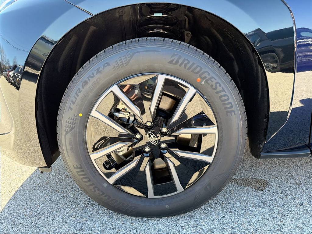 Thumbnail: 2026 Subaru Solterra - 8