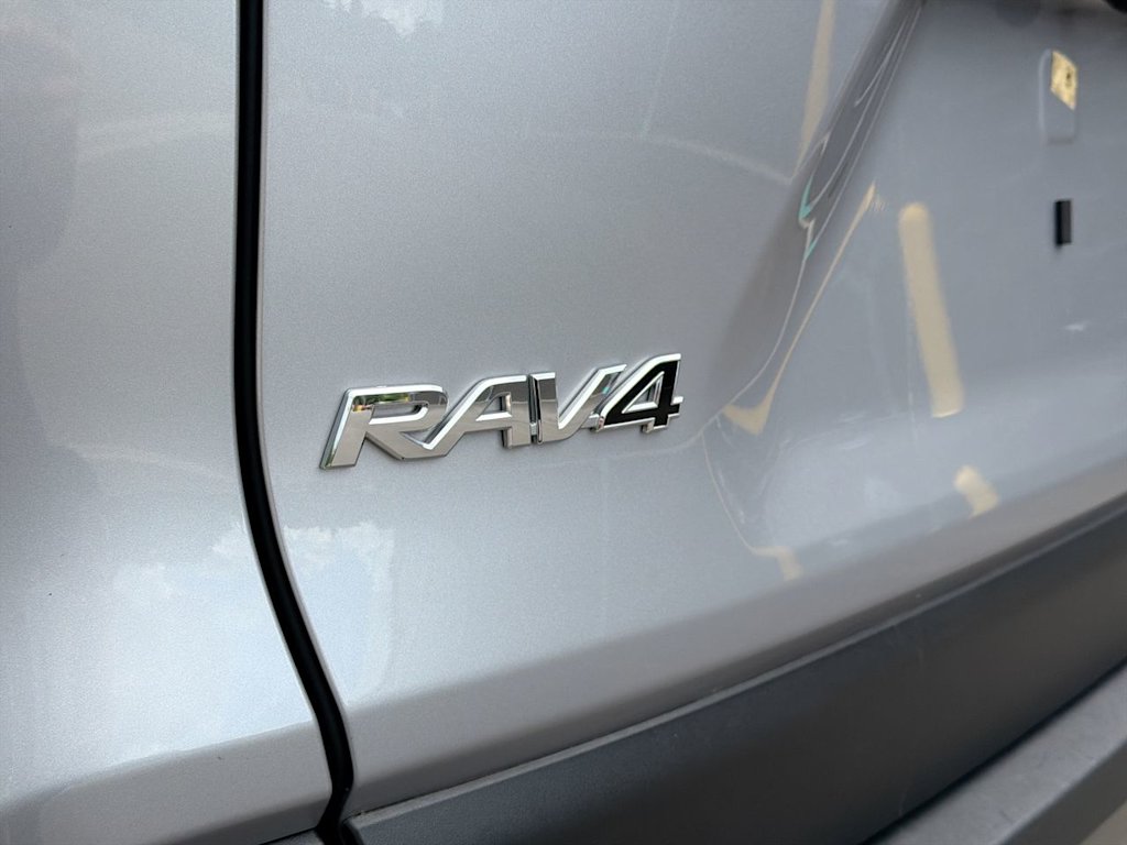 Thumbnail: 2024 Toyota RAV4 - 7