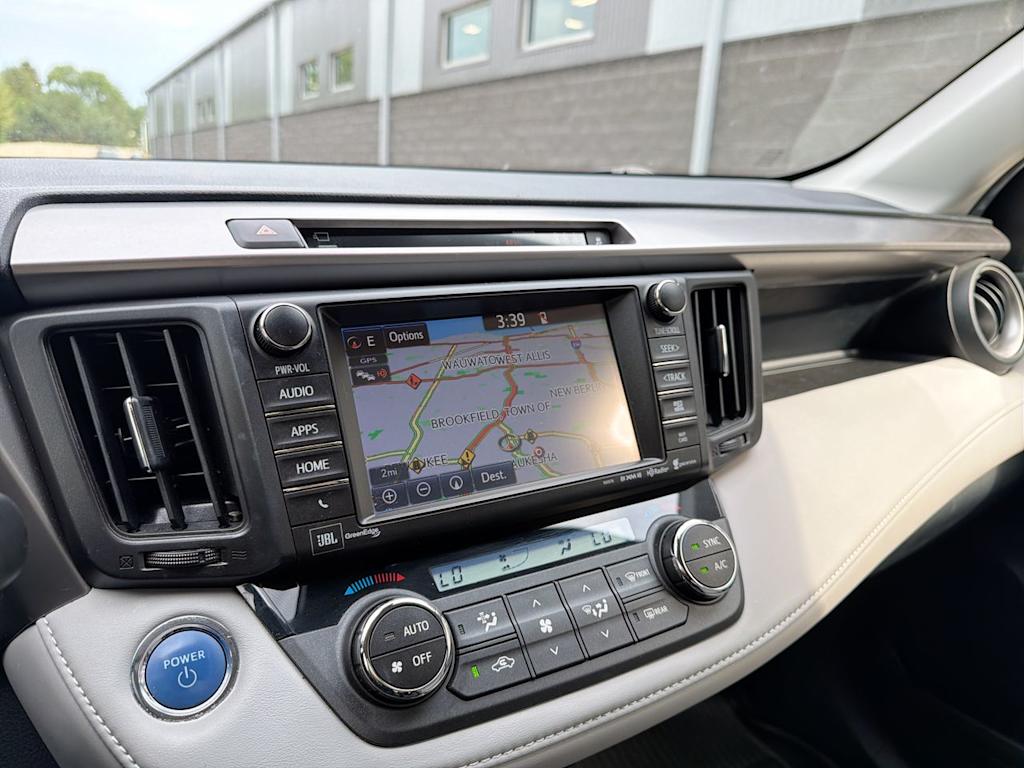 Thumbnail: 2017 Toyota RAV4 - 13