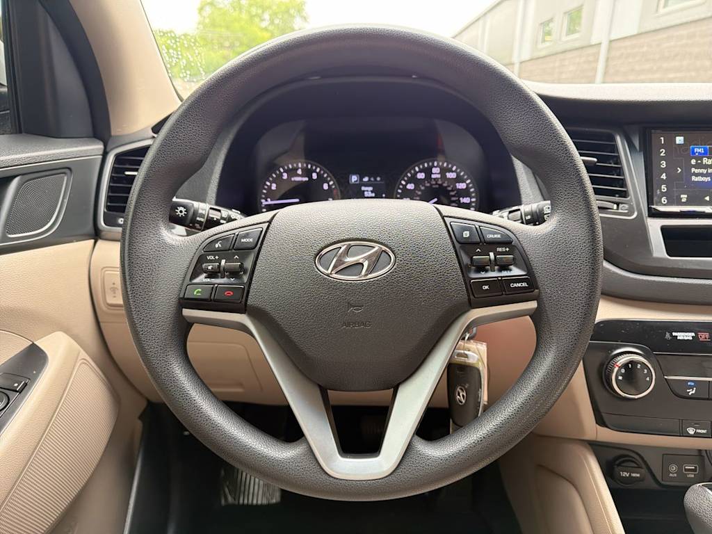 Thumbnail: 2017 Hyundai Tucson - 9