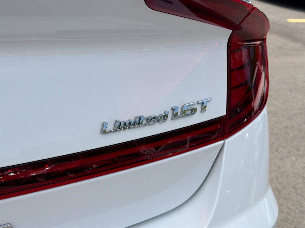 Thumbnail: 2023 Hyundai Sonata - 26