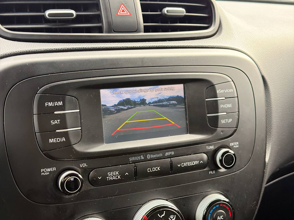 Thumbnail: 2015 Kia Soul - 13