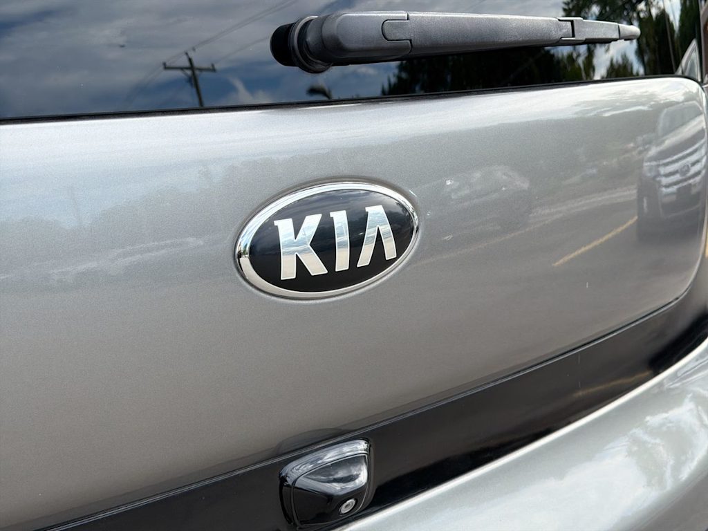 Thumbnail: 2015 Kia Soul - 7