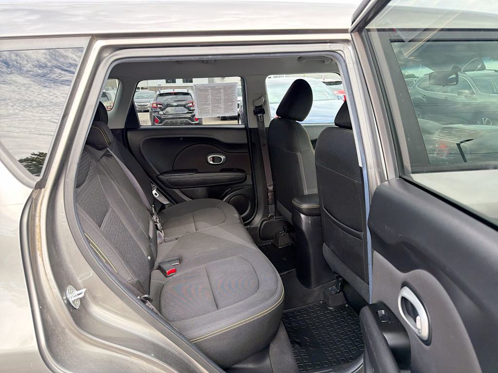 Thumbnail: 2015 Kia Soul - 31