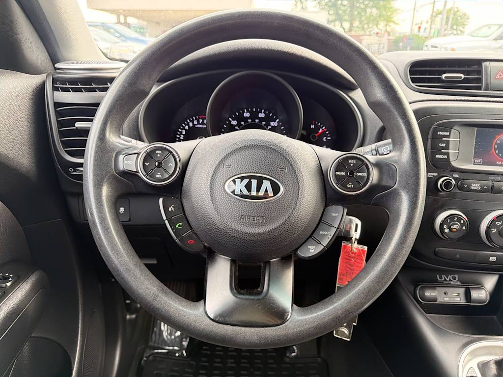 Thumbnail: 2015 Kia Soul - 9