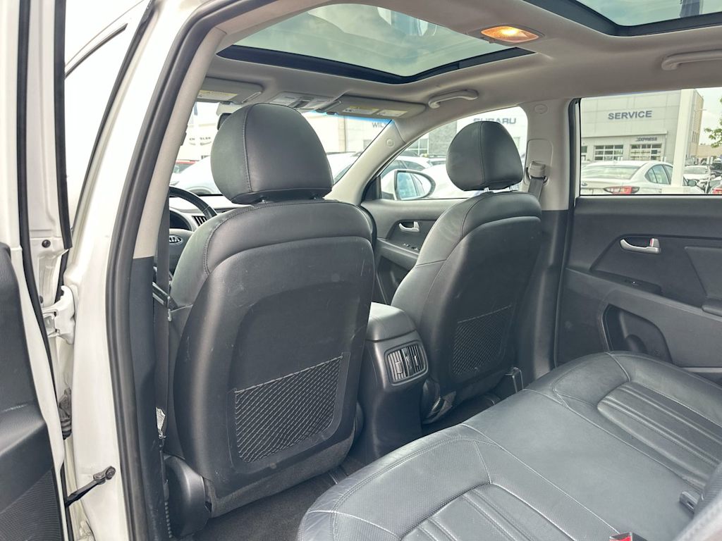 2015 Kia Sportage EX 12