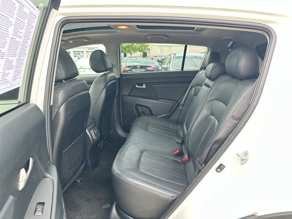 2015 Kia Sportage EX 31