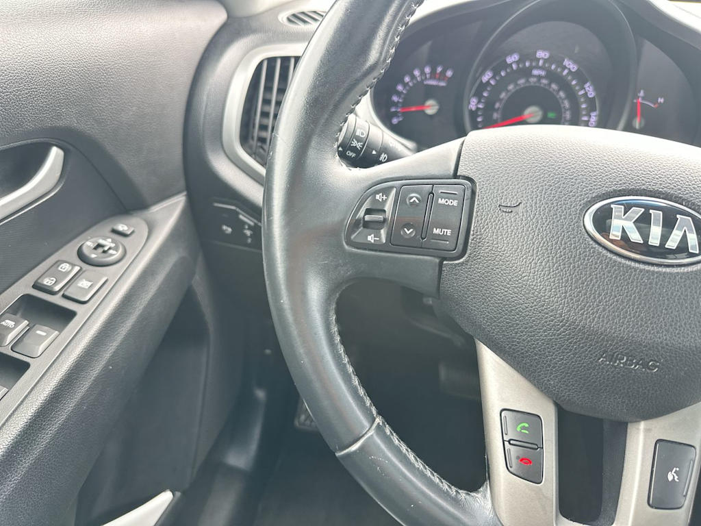 2015 Kia Sportage EX 33