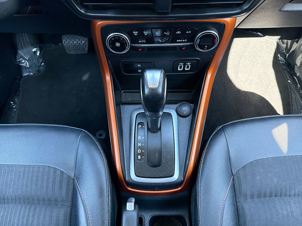 Thumbnail: 2018 Ford EcoSport - 13