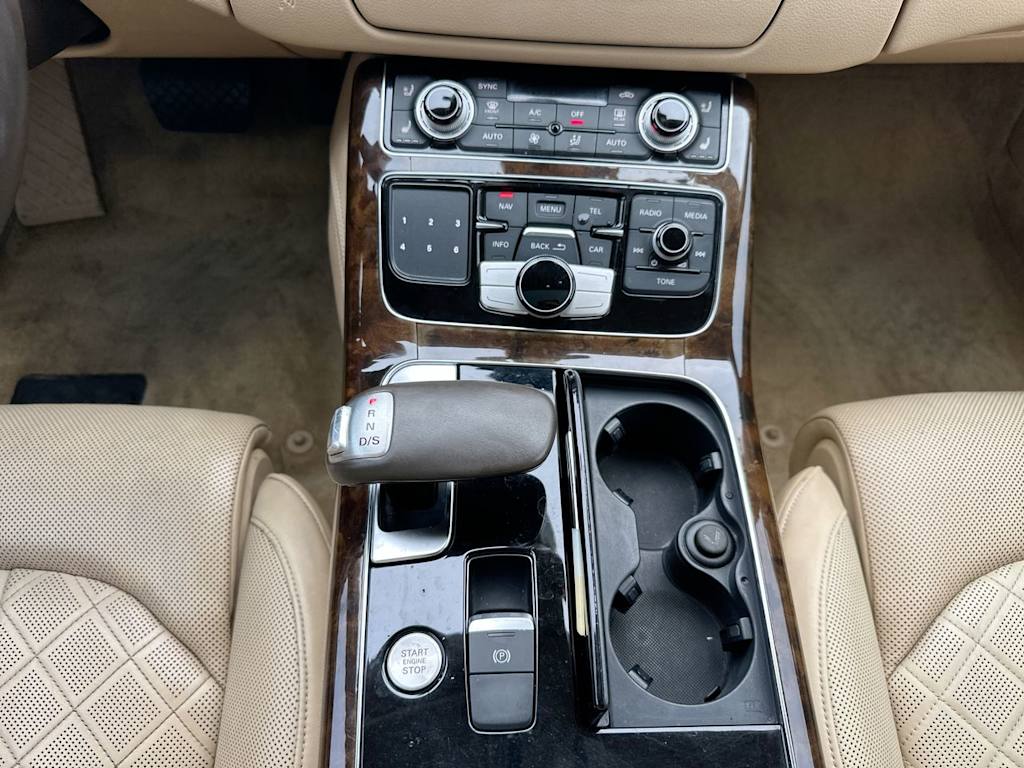 Thumbnail: 2015 Audi A8 - 35