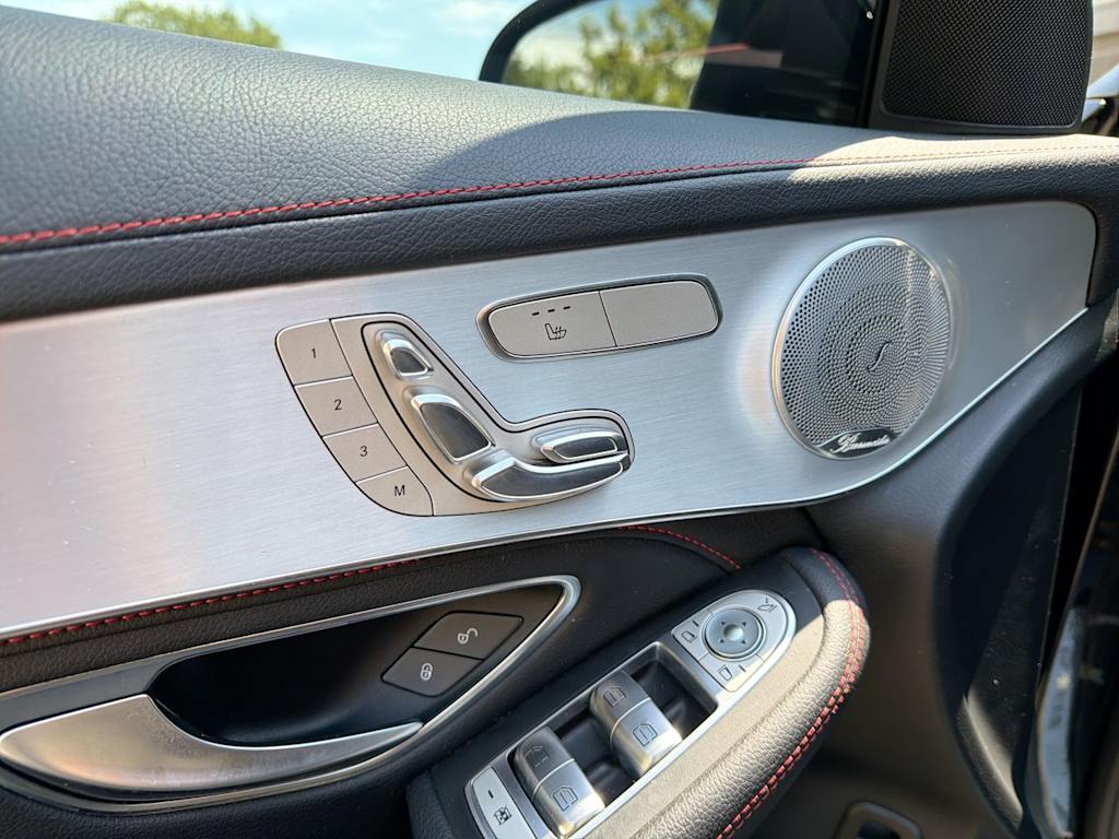 Thumbnail: 2017 Mercedes-Benz GLC - 29