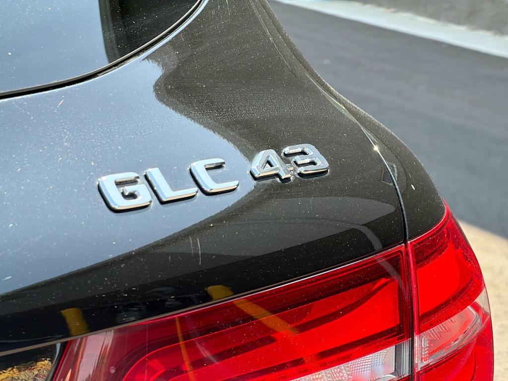 Thumbnail: 2017 Mercedes-Benz GLC - 28