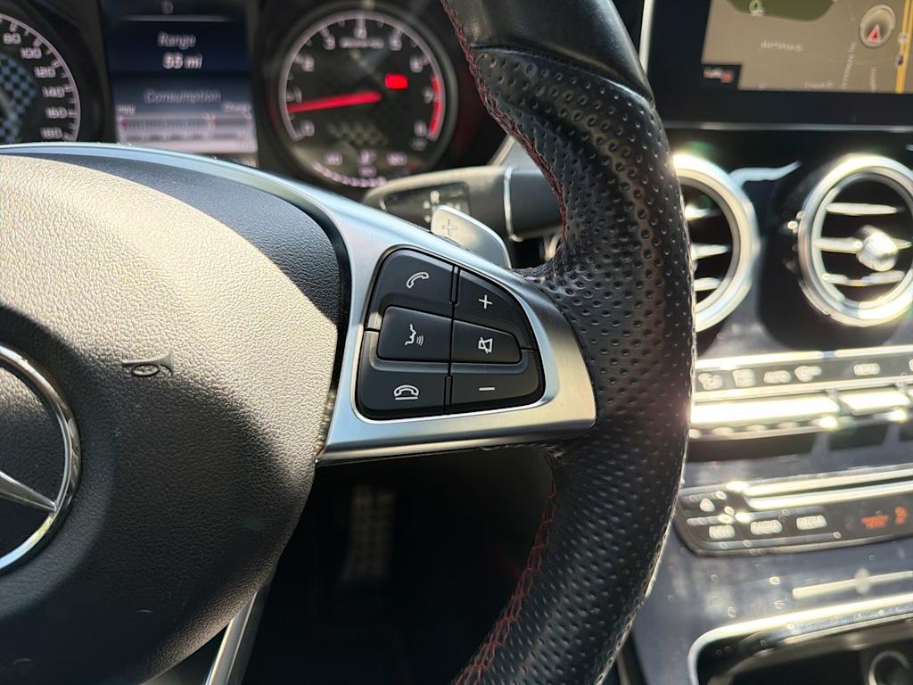 Thumbnail: 2017 Mercedes-Benz GLC - 33