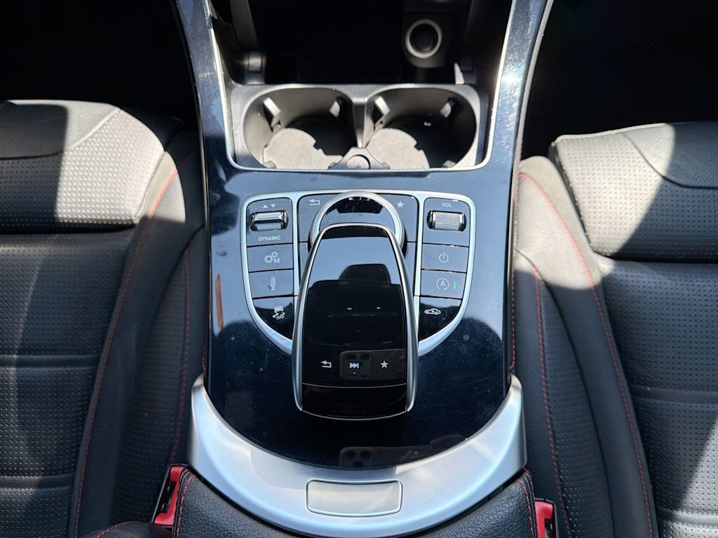 Thumbnail: 2017 Mercedes-Benz GLC - 37