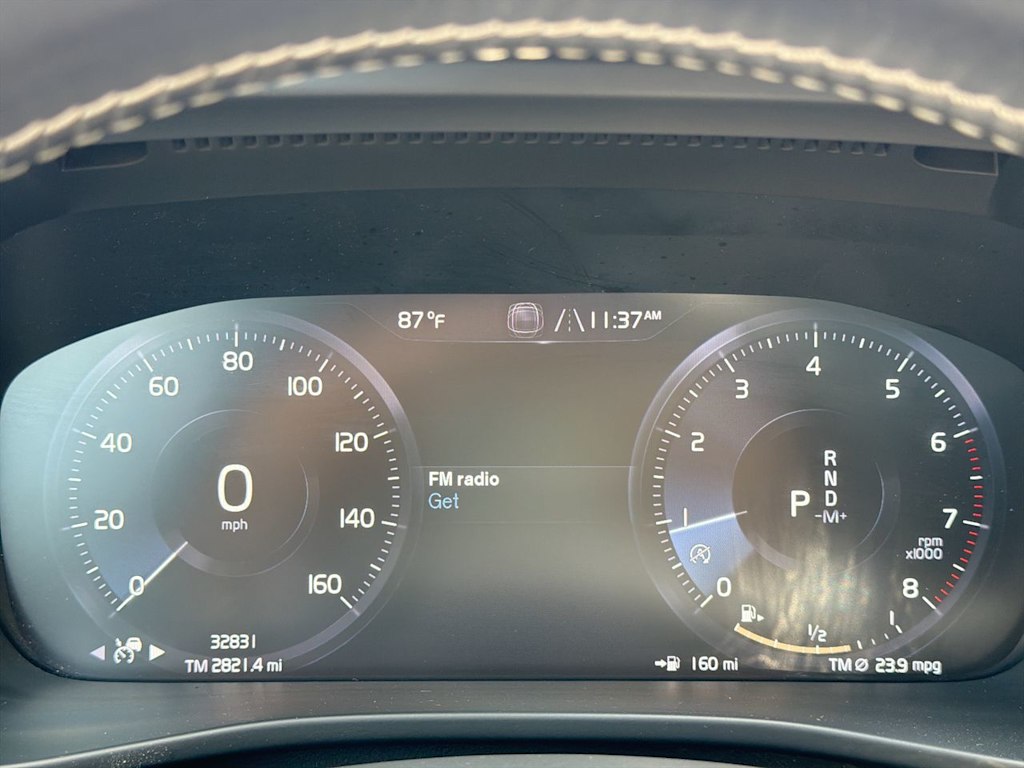 Thumbnail: 2019 Volvo XC40 - 15
