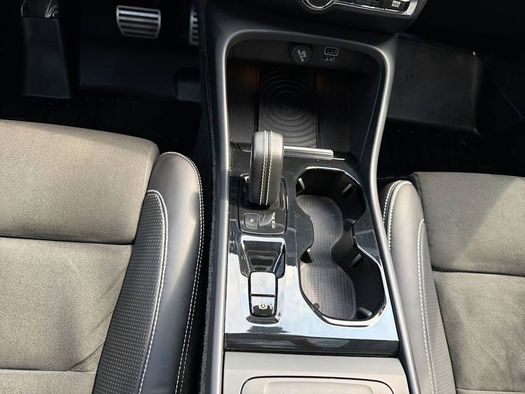 Thumbnail: 2019 Volvo XC40 - 14