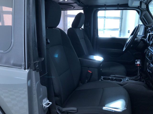 Thumbnail: 2019 Jeep Wrangler - 29