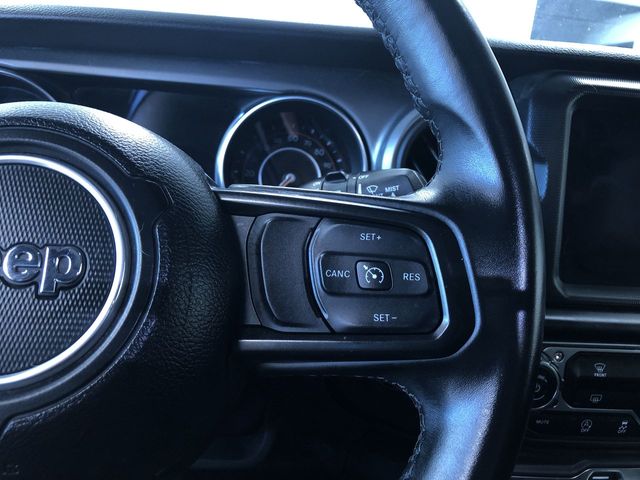 Thumbnail: 2022 Jeep Wrangler - 31