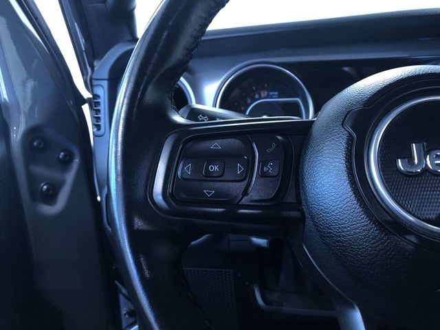 Thumbnail: 2022 Jeep Wrangler - 30