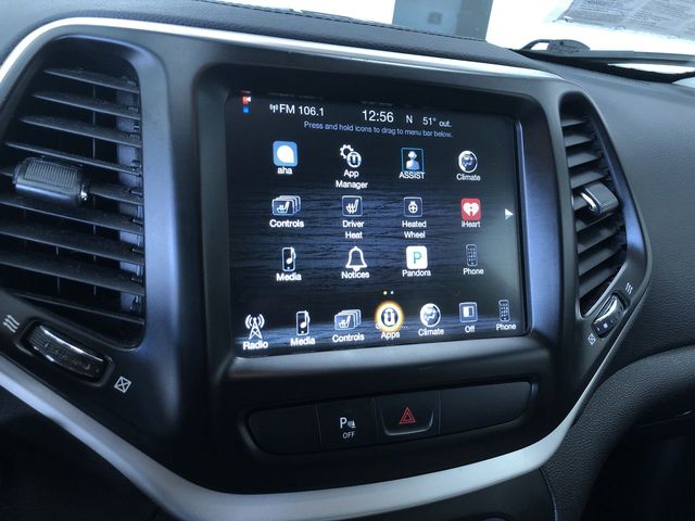 Thumbnail: 2017 Jeep Cherokee - 26