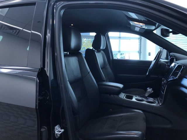 Thumbnail: 2020 Jeep Grand Cherokee - 28