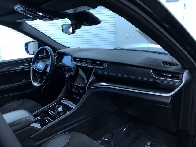 Thumbnail: 2022 Jeep Grand Cherokee - 12