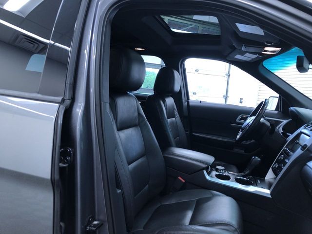 Thumbnail: 2014 Ford Explorer - 31