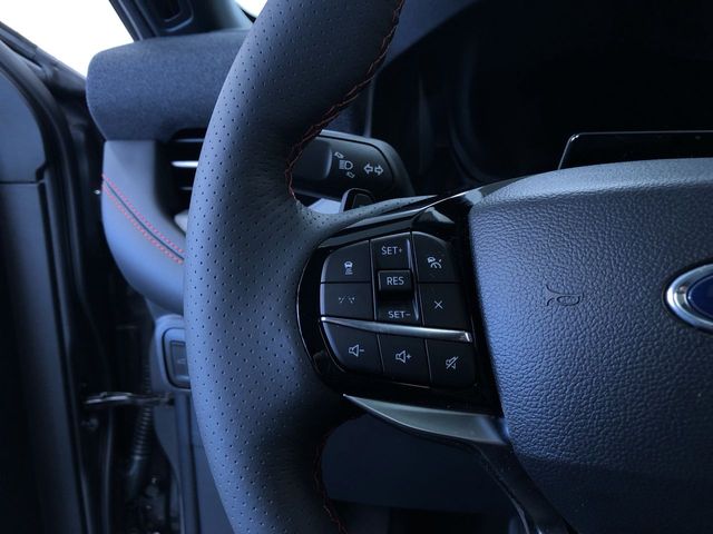 Thumbnail: 2025 Ford Explorer - 30