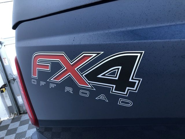 Thumbnail: 2016 Ford F-250 - 21