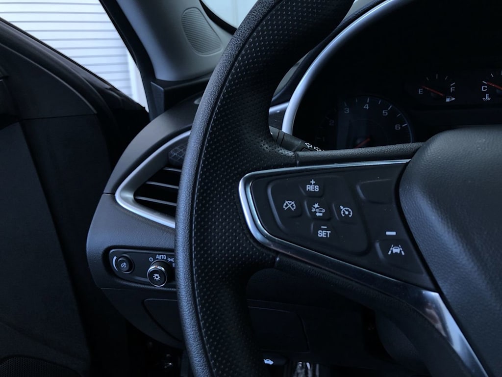 2024 Chevrolet Malibu LT 30