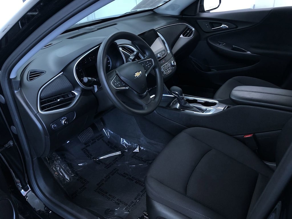 2024 Chevrolet Malibu LT 9