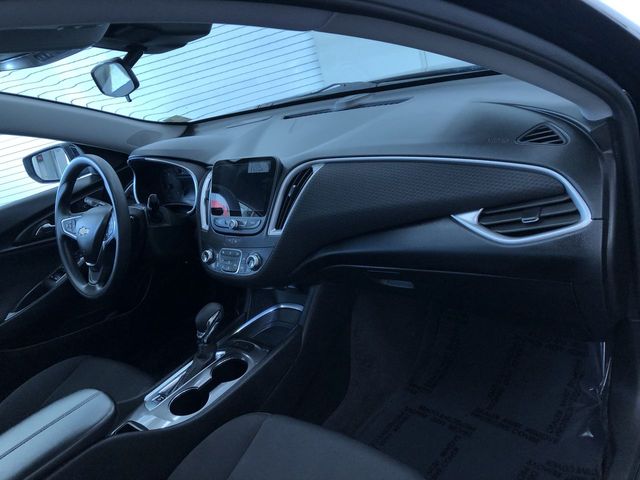 Thumbnail: 2024 Chevrolet Malibu - 8