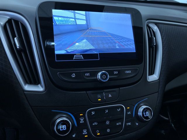 Thumbnail: 2024 Chevrolet Malibu - 13