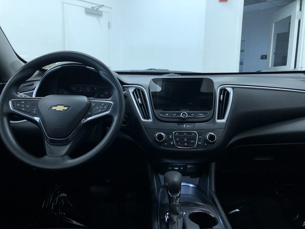 2024 Chevrolet Malibu LT 9