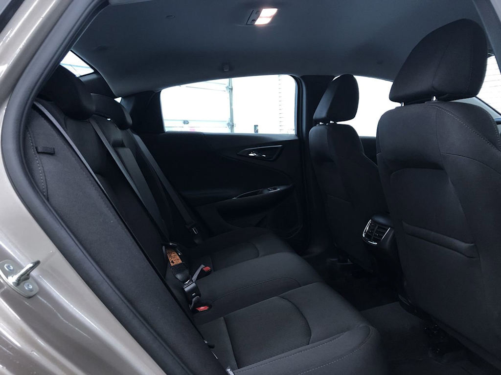 2024 Chevrolet Malibu LT 28