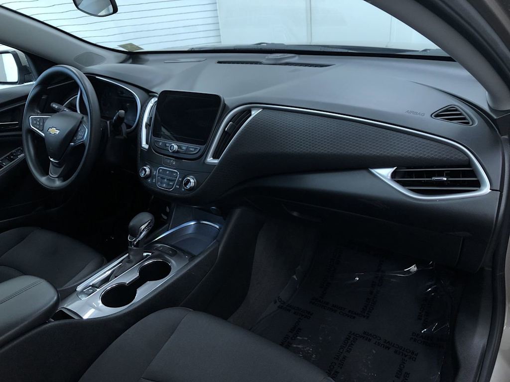 2024 Chevrolet Malibu LT 13