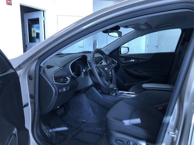 Thumbnail: 2024 Chevrolet Malibu - 10