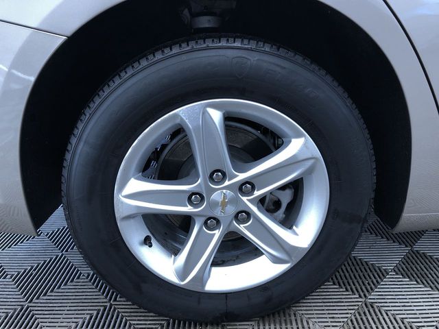 Thumbnail: 2024 Chevrolet Malibu - 8