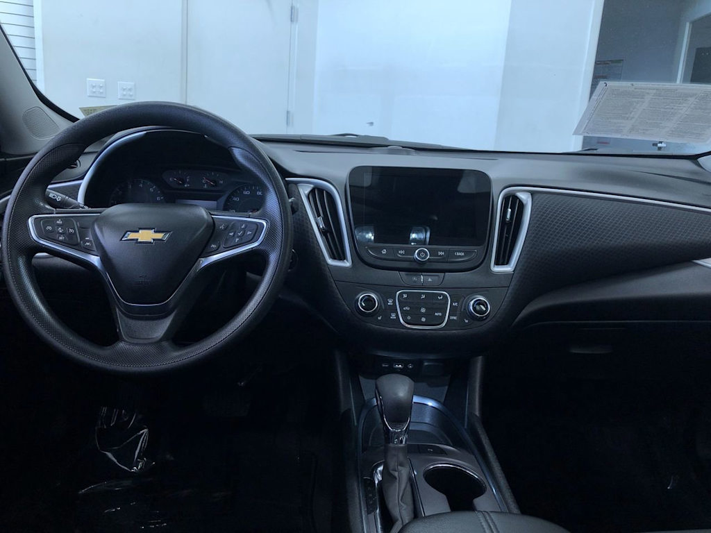2024 Chevrolet Malibu LT 2