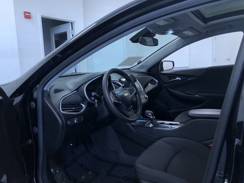 2024 Chevrolet Malibu LT 23